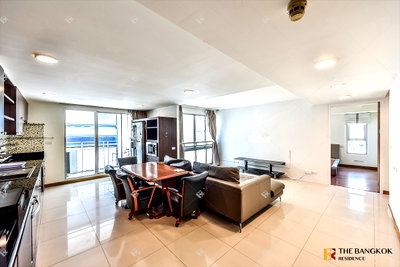 Condos for sale : 🌇3-Bedroom Condo for Sale Harmony Living Near BTS Saphan Khwai 141 Sq.m. THB 16.6 Mb