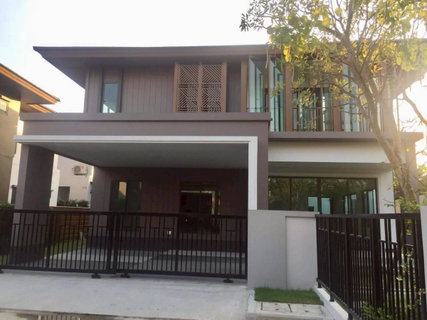 บุราสิริ พัฒนาการ 87  บ้านเดี่ยวแปลงมุม โครงการพรีเมียม