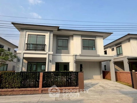 ทาวน์เฮ้าส์ 4-ห้องนอน ที่ เดอะแพลนท์ ซิตี้ บางนา วงแหวน ใกล้ ท่าอากาศยานสุวรรณภูมิ (ID 2957077)