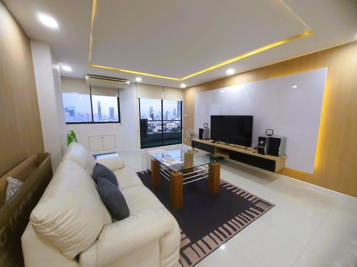 รูป ให้เช่า Supalai Place Sukhumvit 39 ห้องสวยมาก พื้นที่เยอะ น่าอยู่ ตกแต่งเฟอร์ครบ 🔥  DS3281 | Line @Dstay - รูปที่ 1/7