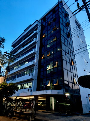 Office for rent MRT Lat Phrao : PAV BUILDING , Ladprao soi 42 Ladprao Road