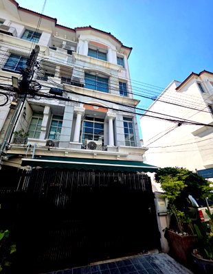 เช่าโฮมออฟฟิศ ลาดพร้าวตอนกลาง โชคชัย 4 ลาดพร้าว 71 นาคนิวาส : ให้เช่า โฮมออฟฟิศ บ้านกลางเมืองพระราม9-ลาดพร้าว88 จดทะเบียนบริษัทได้