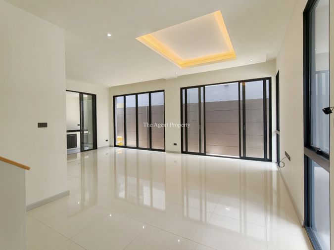 4-bed house for sale, 270 sqm, 40 sq wah, Feel Lat Phrao 101