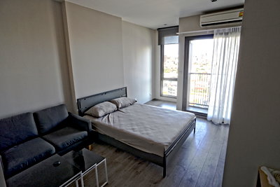Condos for rent : For Rent: Whizdom Avenue Ratchada-Ladprao, Studio room, next to MRT Ladprao station. Fully furnished and ready to move in.