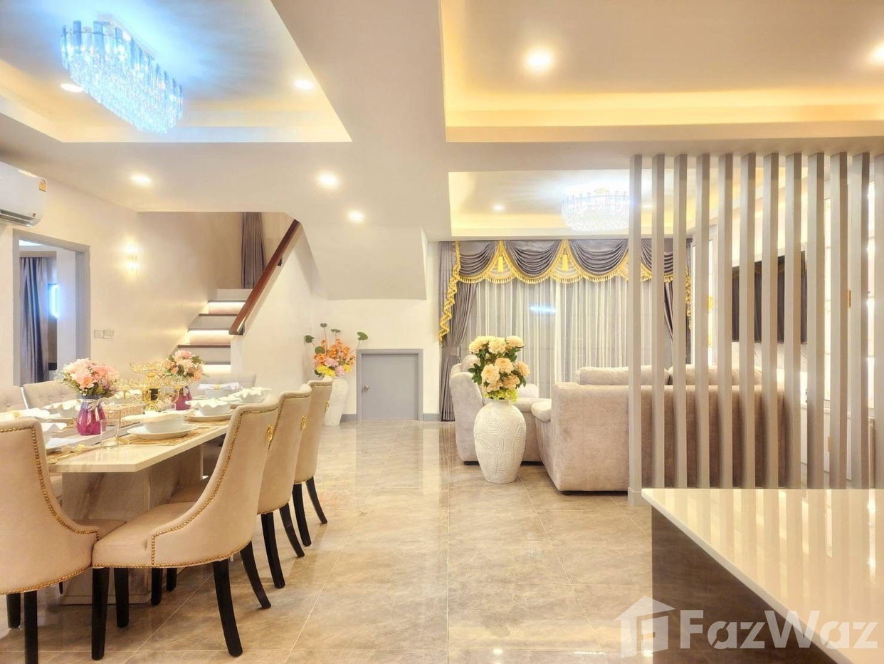 picture 5 bedrooms, 6 bathrooms house 1827732 - 23/32
