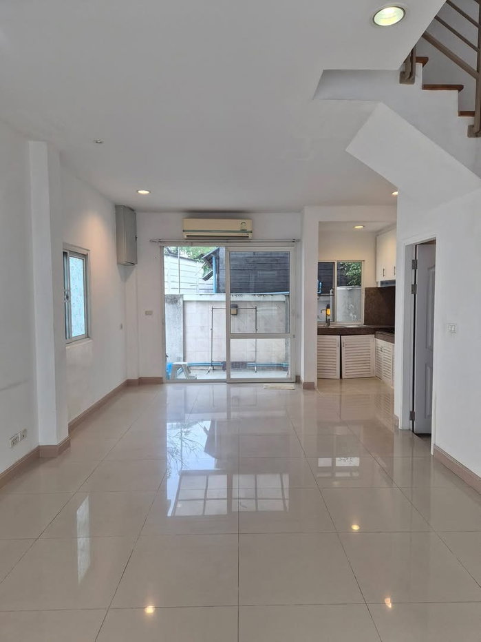 รูป 💥CP-11043💥ว่าง ให้ เช่า บ้าน 3 ชั้น บ้านกลางเมือง ลาดปลาเค้า 79👉แอดไลน์ @goodcondo - รูปที่ 20/24