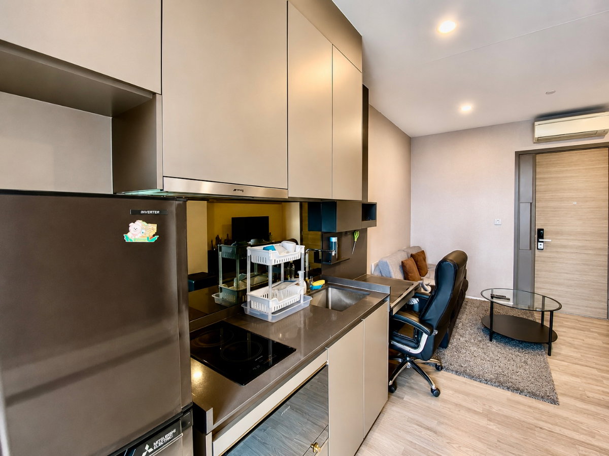 รูป ขายด่วน ขายต่ำกว่าราคาประเมิน The Room Sukhumvit 69 เพียง 100 เมตรจาก BTS พระโขนง พร้อมเฟอร์นิเจอร์และเครื่องใช้ไฟฟ้าครบชุด - รูปที่ 7/38