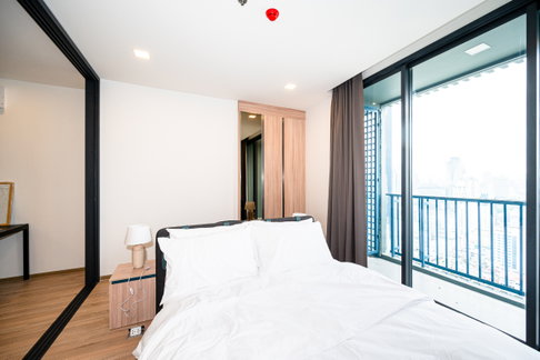 XT PHAYATHAI ห้องสวย ราคาดี สอบถามเพิ่มเติมได้ที่ Line @condorental