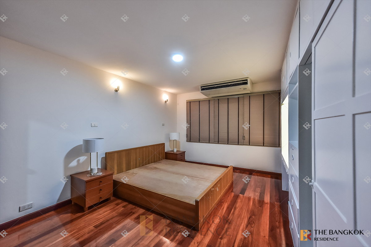 รูป 🏡 House Area Sukhumvit 4 ใจกลางสุขุมวิท 4นอน 70ล้าน 🌿 บ้านสวยสไตล์ Cozy Resort พร้อมพื้นที่สีเขียวรอบบ้าน - รูปที่ 11/26