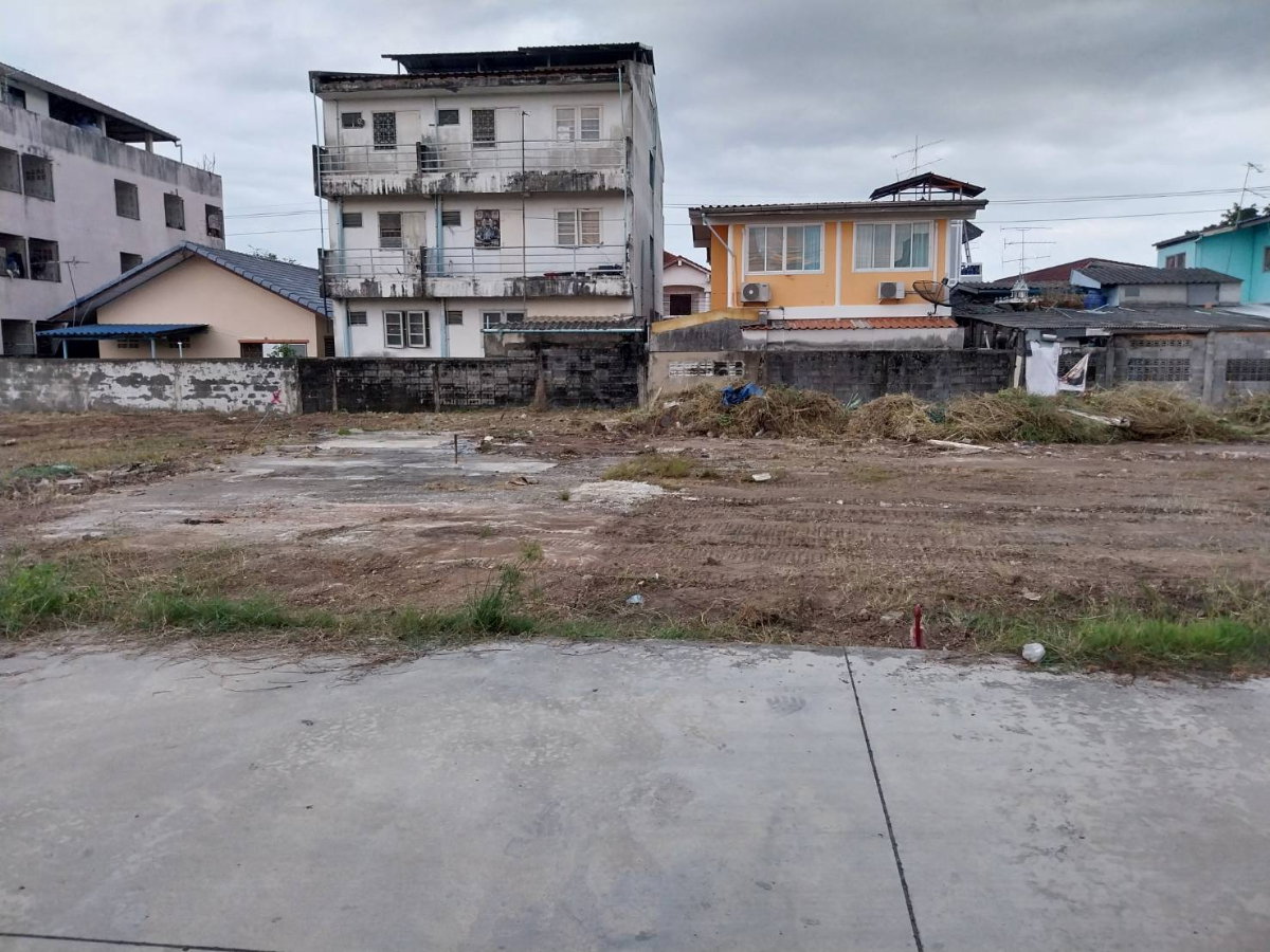 picture Land for Sale – Subdivided Plots (76 Sq.wah per Plot) Behind Future Park Rangsit - 4/10