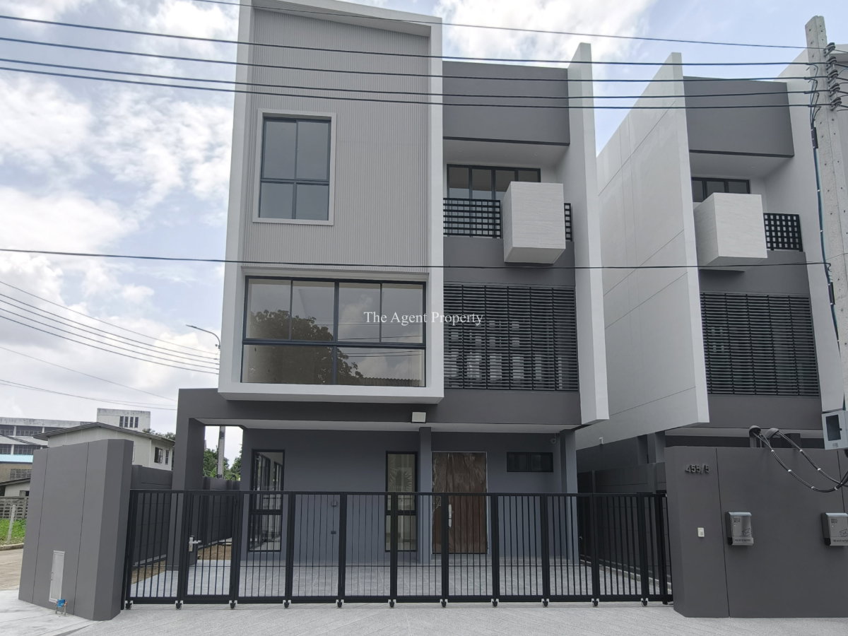 รูป ขายบ้านเดี่ยว Feel Town ลาดพร้าว 101 บ้านมือ1 พร้อมอยู่ 3 ชั้น เนื้อที่ 40 ตร.ว. 4 นอน 5 น้ำ 3 จอด ใกล้ MRT ลาดพร้าว101 CDC Central EastVille - รูปที่ 51/52