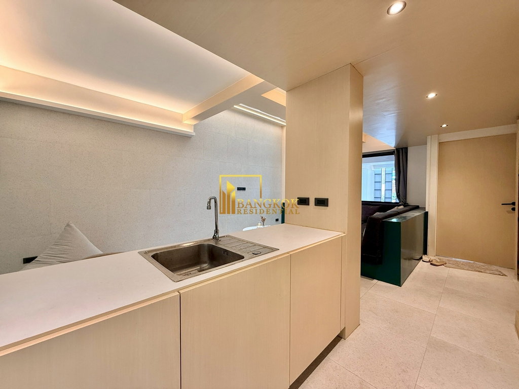 รูป Beautifully Renovated 2 Bedroom Townhouse in Phra Khanong - BR49032CD - รูปที่ 6/28