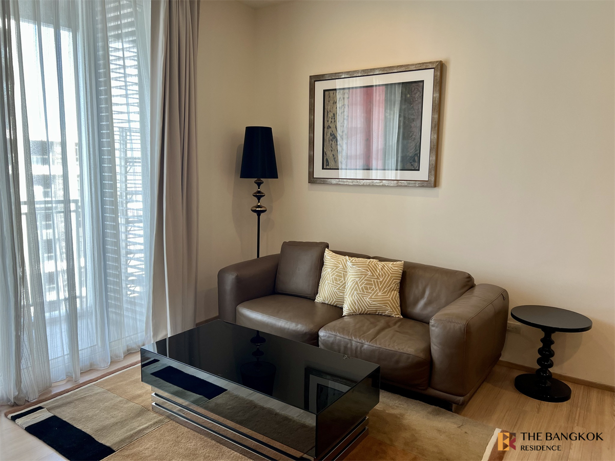 picture 39 by Sansiri near BTS Phrom Phong Cool Condo, Central City Location - 5/9