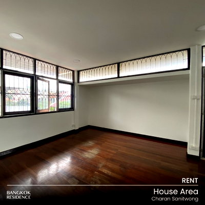 Houses for rent Bangkok : House for Rent 🏡 House area Charan Sanitwong, Rare Item, Renovated, 4BR, 80 sq.w 50k, 400m to MRT Charan 13 💼 Ideal for Home Office & Living 