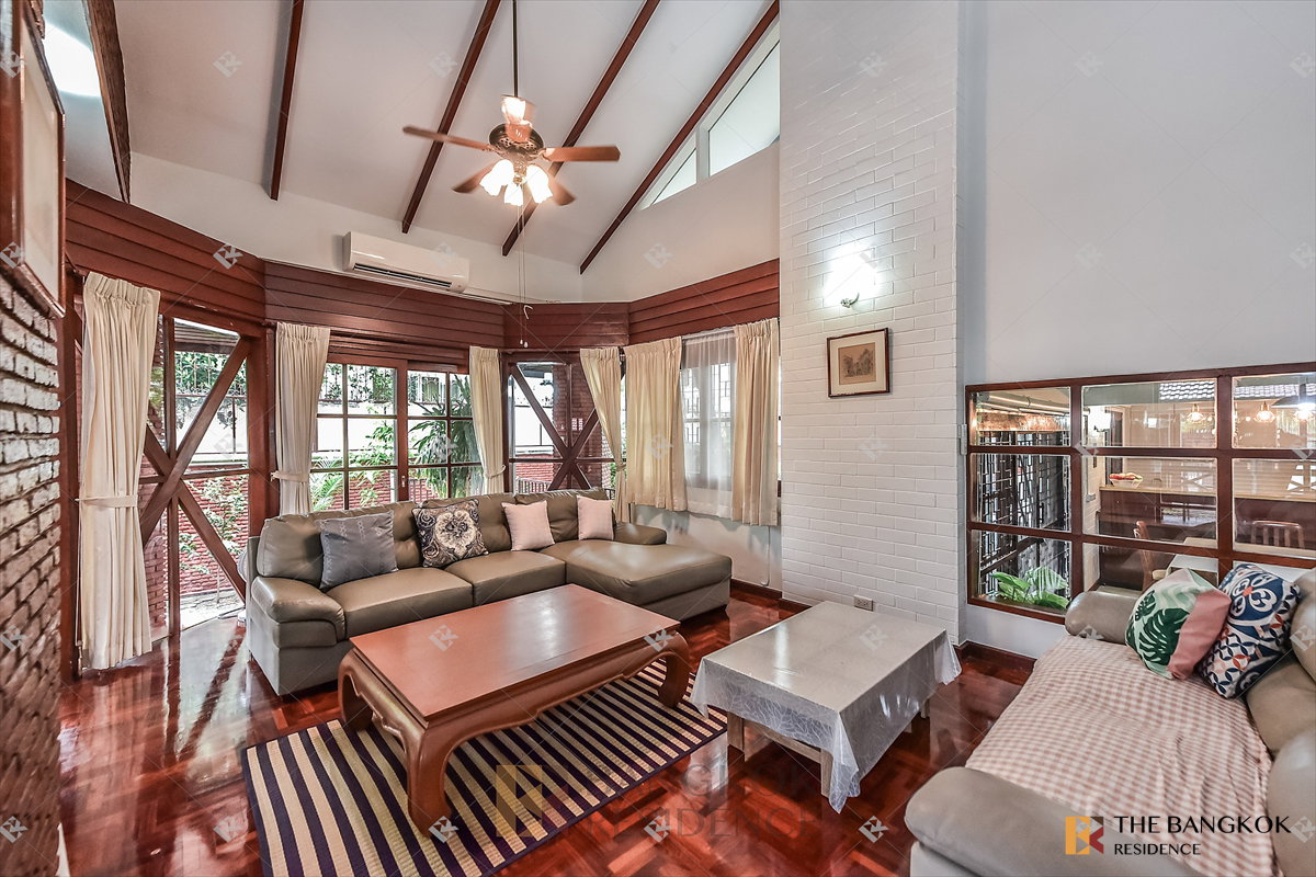 รูป House Area Sukhumvit 4 ใจกลางสุขุมวิท 4นอน 120k 🌿 บ้านสวยสไตล์ Cozy Resort พร้อมพื้นที่สีเขียวรอบบ้าน - รูปที่ 4/15