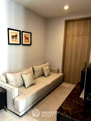 Condos for rent : 1-BR Condo at Noble Ploenchit near BTS Phloen Chit (ID 1964600)