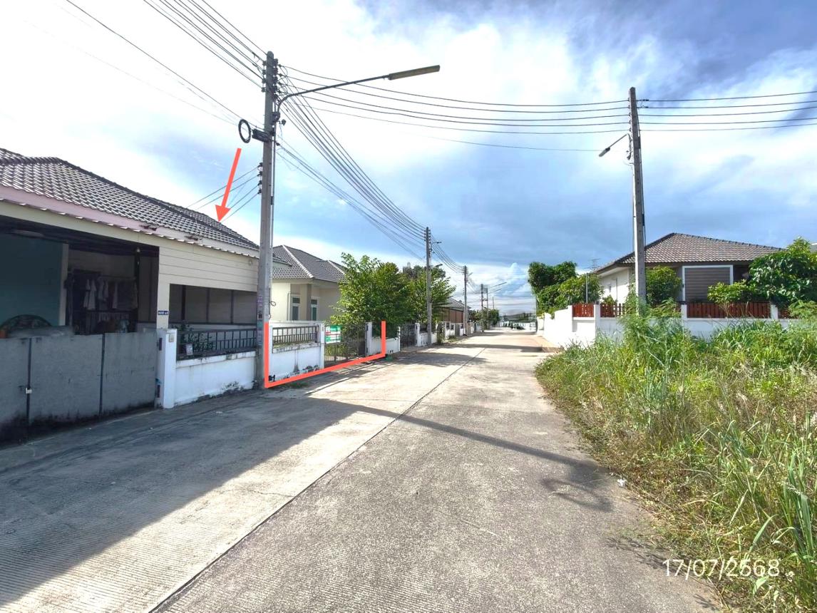 picture TOWN HOUSE 31.9 Sq.w. Si Racha Chonburi for 1.5M - 16/24
