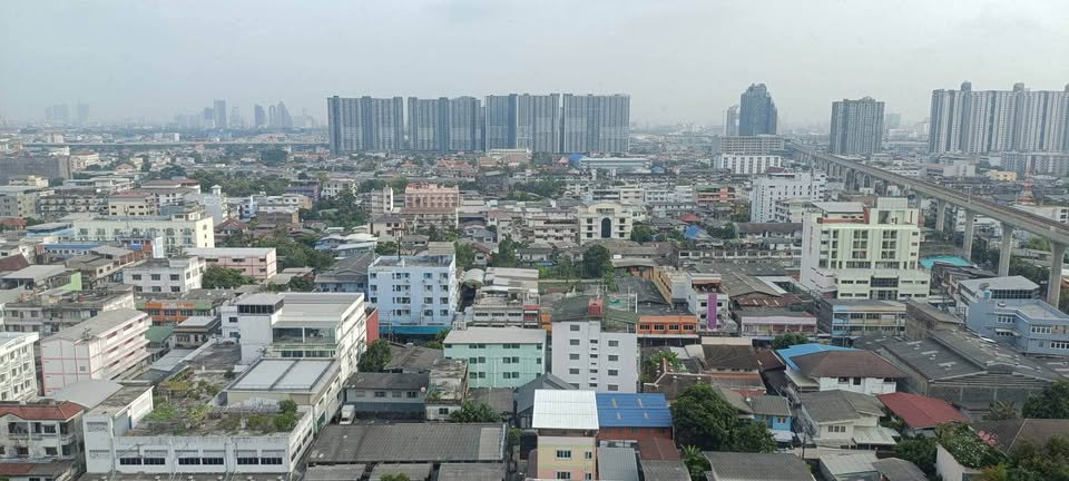 picture 🚆 Only 100 Meters from MRT Tao Poon | Condo for Rent at Lumpini Place Tao Poon Interchange - 8/8