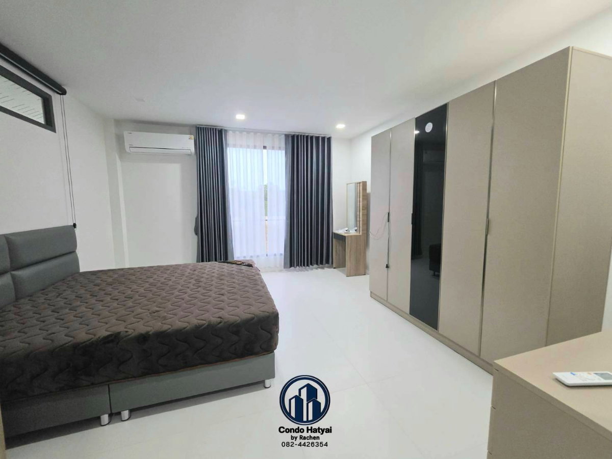 รูป ให้เช่า บ้านเดี่ยว 2 ชั้น เฟอร์ครบ  3 ห้องนอน 3 ห้องน้ำ เช่า 39,000 บาท/เดือน - รูปที่ 5/30
