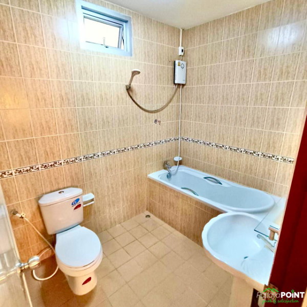 รูป ขายบ้านเดี่ยวสำหรับครอบครัว 4 ห้องนอน พร้อมเฟอร์นิเจอร์บางส่วน ทำเลซอยสยามคันทรีคลับ - รูปที่ 13/18