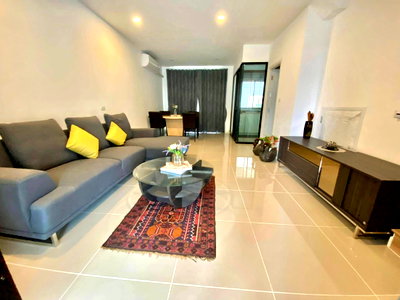 เช่าทาวน์โฮม กรุงเทพกรีฑา : 🏡✨ ให้เช่าทาวน์โฮม 3 ชั้น — Patio ศรีนครินทร์–พระราม 9 📍 ทำเลศักยภาพ ติดสนามกอล์ฟยูนิโก้ เดินทางเข้า–ออกเมืองสะดวก