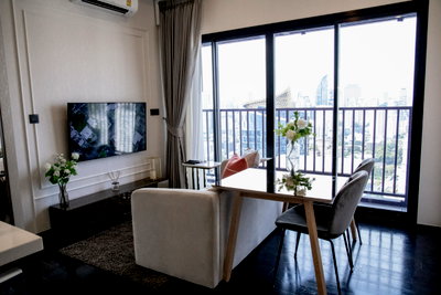 คอนโดให้เช่า : 🔥 ให้เช่าระยะสั้น 🌵 49.92 SQM. 📍 Park Origin Thonglor 