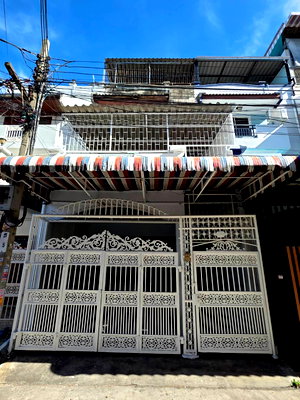 Home office for rent Ratchaphruek Road : Townhome for rent on Charan 13