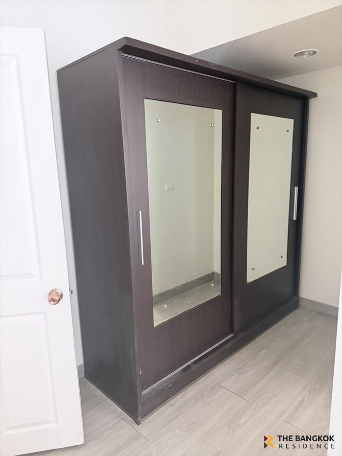 รูป 💥 บ้านเช่าหลังมุมทำเลทอง! 🏡 Baan Klang Muang Grand De Paris Ratchada 3นอน 20ตร.ว. 52k ใกล้ SISB เพียงไม่กี่นาที! 🎓💼 ทำเลรัชดา-เหม่งจ๋าย - รูปที่ 10/14