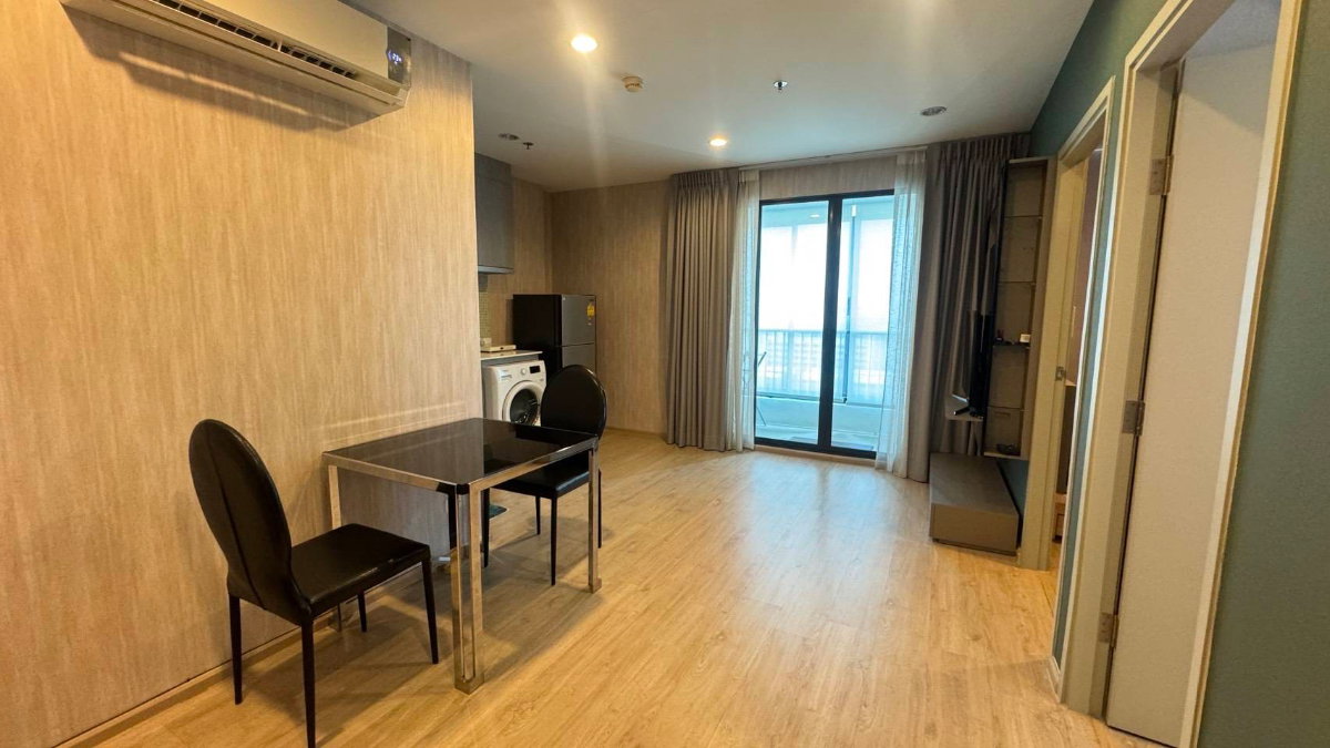 picture  𝐈𝐃𝐄𝐎 𝐒𝐚𝐭𝐡𝐨𝐫𝐧 𝐓𝐡𝐚𝐩𝐫𝐚 ✨Fully furniture and ready to move in //Ask more info LineID:@thirdproperty  - 5/11