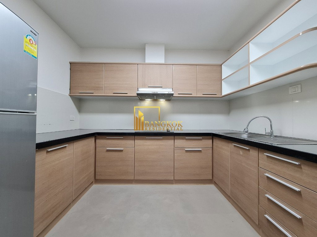 รูป Baan Suanpetch | Renovated 2 Bedroom Property For Rent in Phrom Phong - BR6556CD - รูปที่ 4/26
