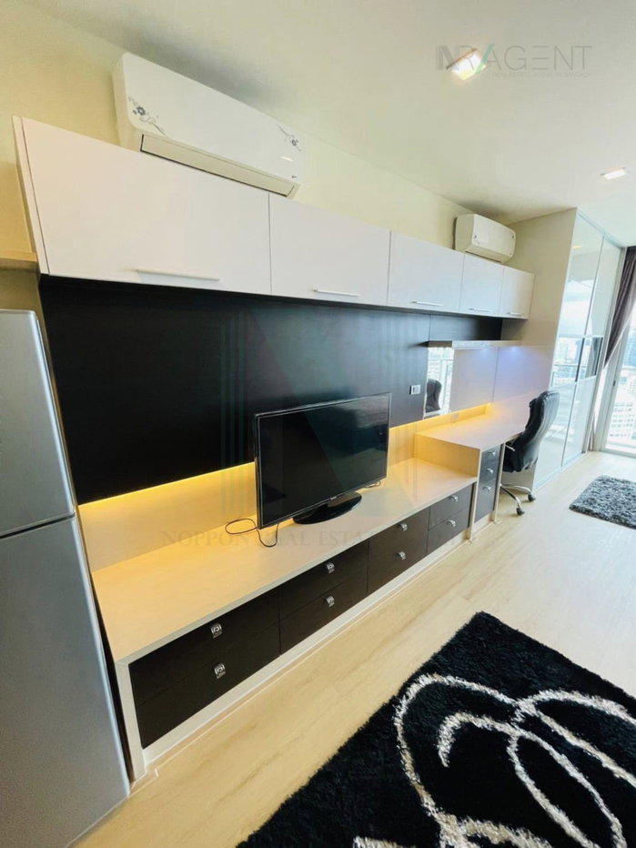picture 🔺 For rent condo SKY WALK RESIDENCE Building 1, Floor 40,Studio, Room size 40.00 sqm - 3/8