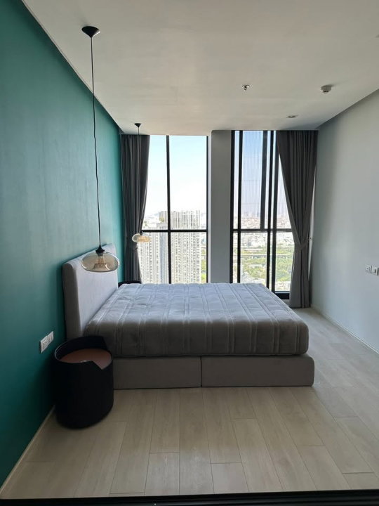 รูป ให้เช่า คอนโดหรู Noble Ploenchit Rare Luxury Corner Unit วิวสถานทูตโล่งสวยมาก ใจกลางเพลินจิต - รูปที่ 13/18