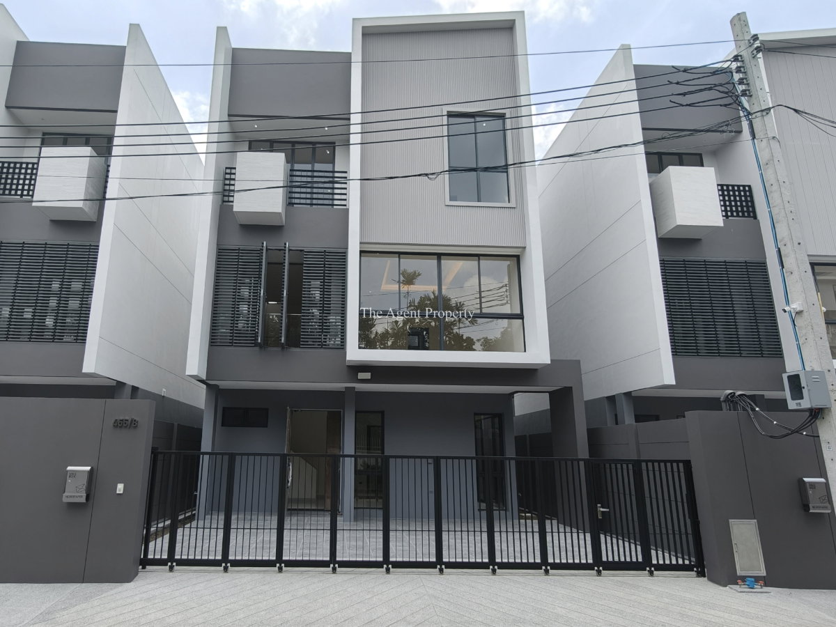 รูป ขายบ้านเดี่ยว Feel Town ลาดพร้าว 101 บ้านมือ1 พร้อมอยู่ 3 ชั้น เนื้อที่ 40 ตร.ว. 4 นอน 5 น้ำ 3 จอด ใกล้ MRT ลาดพร้าว101 CDC Central EastVille - รูปที่ 2/52