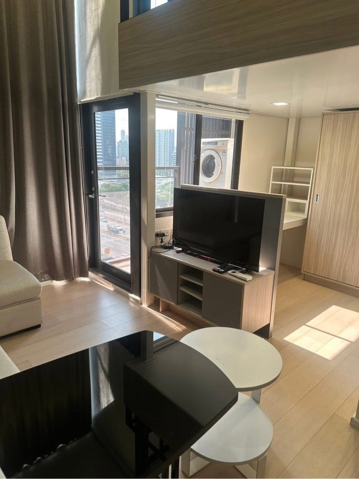 รูป S114 ให้เช่าคอนโด Chewathai Residence Asoke (ชีวาทัย เรสซิเดนซ์ อโศก) ห้อง DUPLEX เฟอร์นิเจอร์ และ เครื่องใช้ไฟฟ้า ครบ พร้อมเข้าอยู่ - รูปที่ 8/15