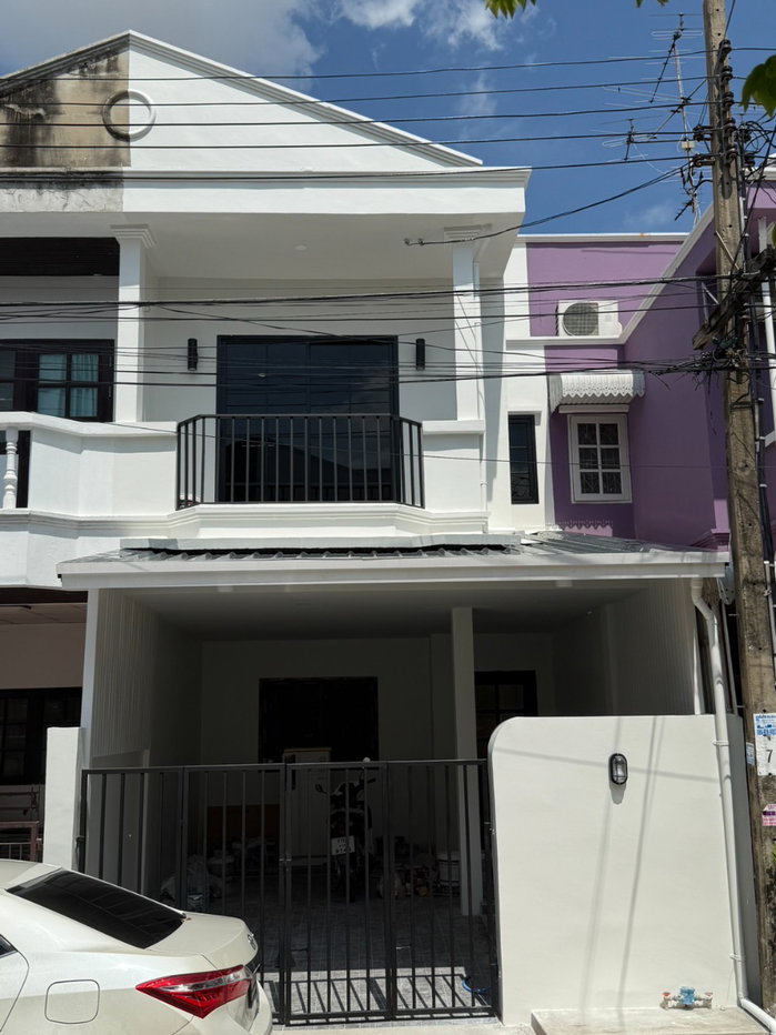รูป R235 🏡 ทาวน์โฮม 2 ชั้น ลาดพร้า 101 รีโนเวทใหม่ทั้งหลัง จองก่อนบ้านเสร็จ  เหลือเพียง 3.09 ล้านบาท เท่านั้น! - รูปที่ 25/25