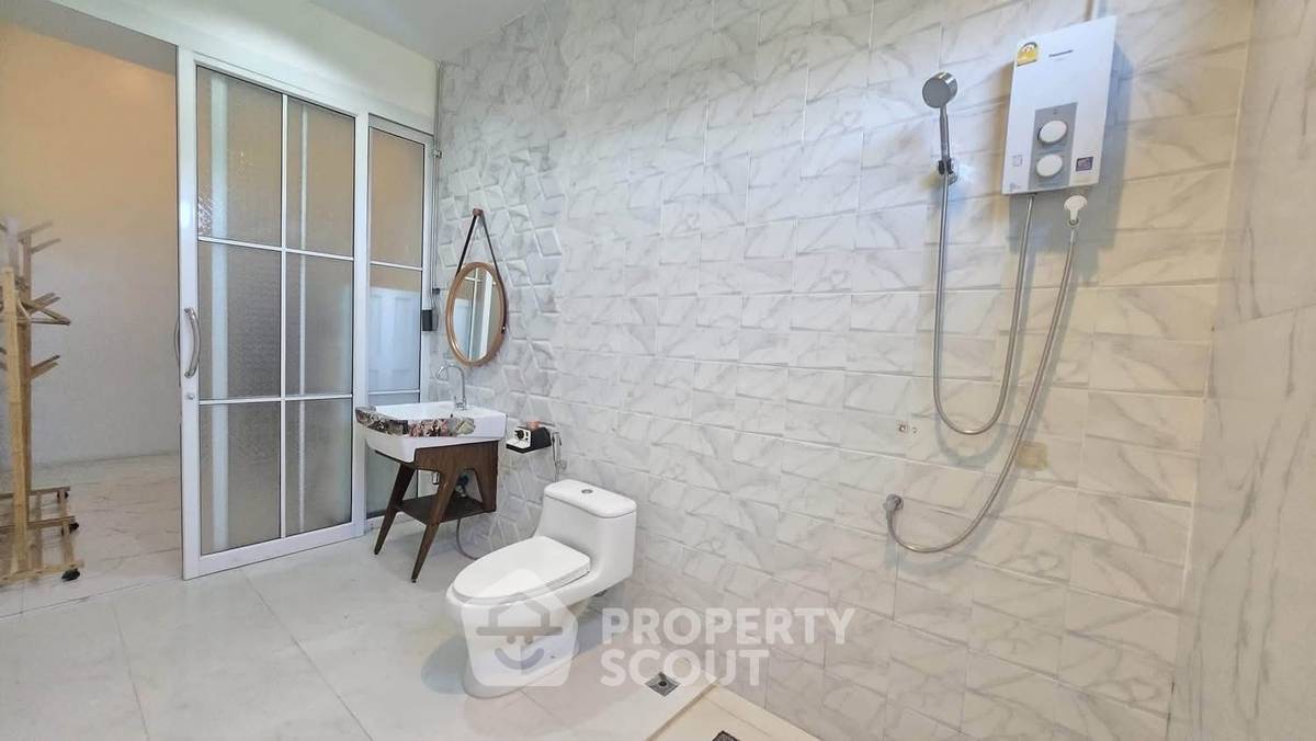 รูป วิลล่า 3-ห้องนอน ใกล้ ห้วยใหญ่ (ID 2967112) - รูปที่ 23/27
