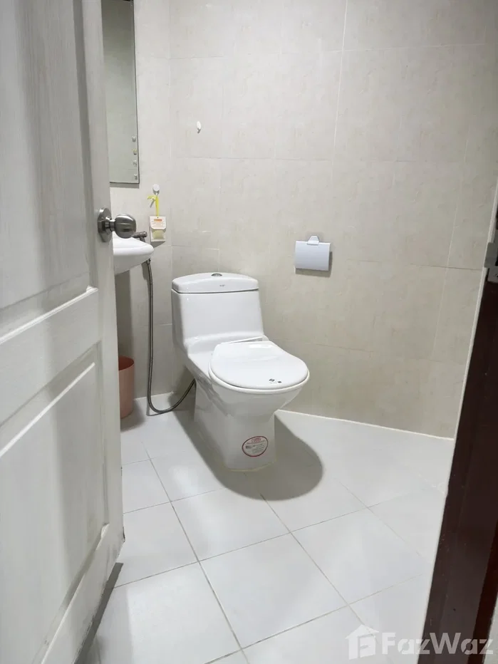 picture Witthayu Complex Condominium (pet friendly) 6437375 - 11/15