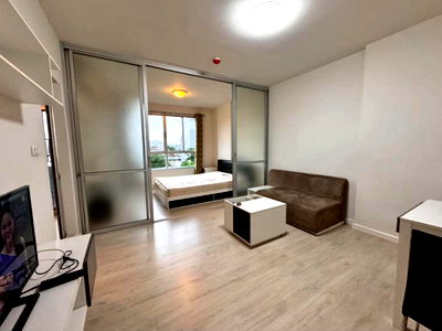 Condos for rent 700 Year Sports Arena Chiang Mai : 💛🏙️ D Condo Sign Chiang Mai for Rent – Fully Furnished Unit at Great Price ✨
