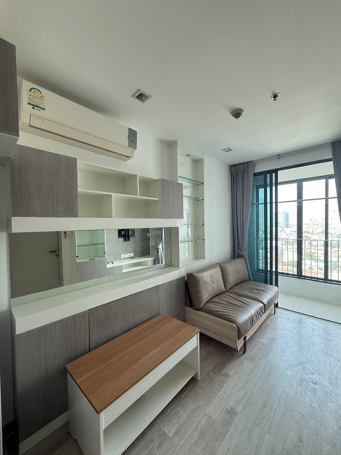 รูป ขาย Ideo Mobi Sathorn ห้องสวย ราคาดี ตกแต่งพร้อมอยู่ DS2474 | Line @Dstay - รูปที่ 5/16