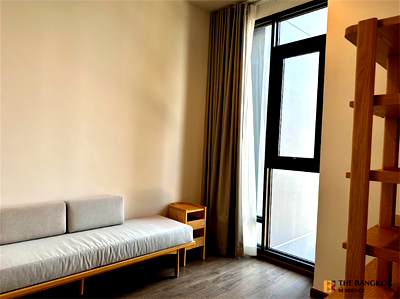 Condos for sale : Ready-to-move-in Condo at an Amazing Price!! The Address Siam-Ratchathewi near BTS Ratchathewi