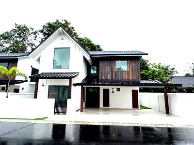 บ้านเดี่ยวให้เช่า : ให้เช่า บ้านเดี่ยว 2 ชั้น เฟอร์ครบ  3 ห้องนอน 3 ห้องน้ำ เช่า 39,000 บาท/เดือน