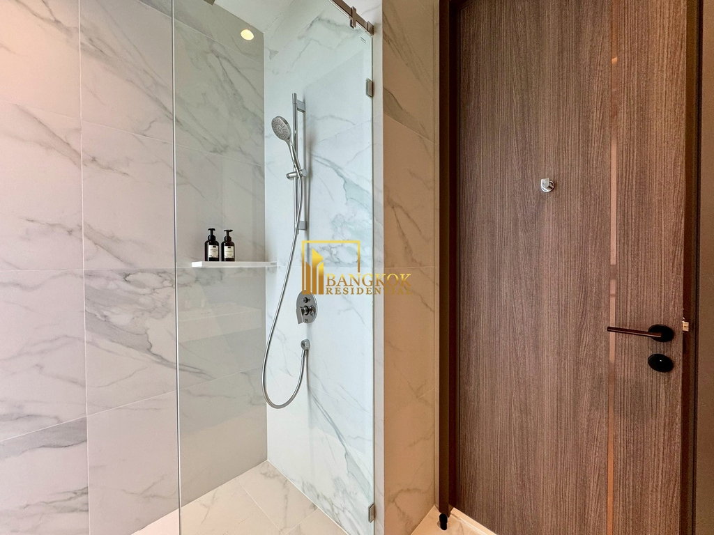 รูป Gorgeous 3 Bedroom Luxury Serviced Apartment in Sathorn - BR30376SA - รูปที่ 25/50
