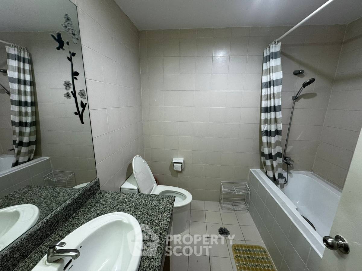 picture 2-BR Condo at Baan Sukhumvit near BTS Thong Lor (ID 1875823) - 17/36