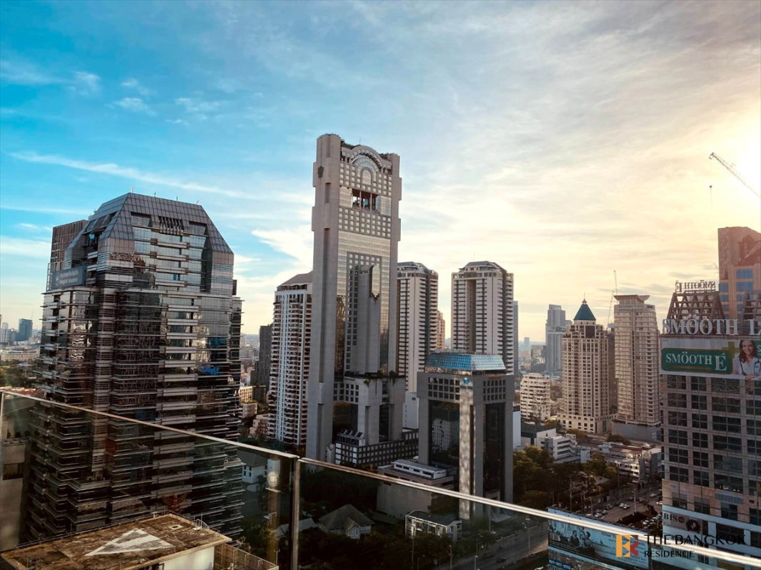 รูป 🏙️ขายคอนโด Saladaeng One ติดสวนลุมพินี วิวสวนใจกลางเมือง! 35Mb. - รูปที่ 3/5
