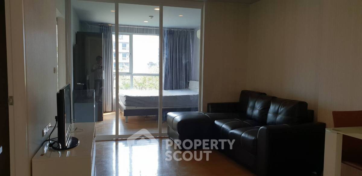 picture 1-BR Condo at Hive Sukhumvit 65 near BTS Ekkamai (ID 2735956) - 3/8
