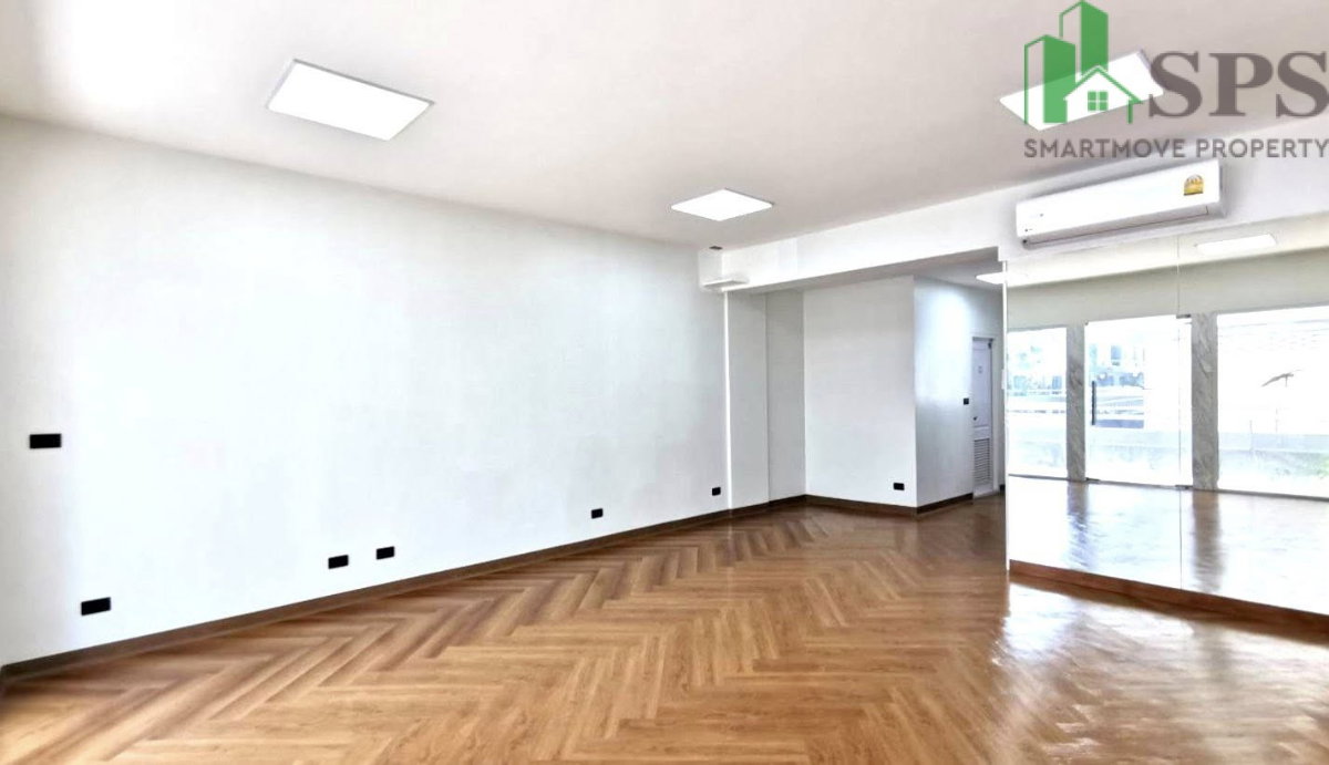 รูป อาคารพาณิชย์/โฮมออฟฟิศ ให้เช่า Park Avenue Ekkamai (SPSAD3954) - รูปที่ 8/10