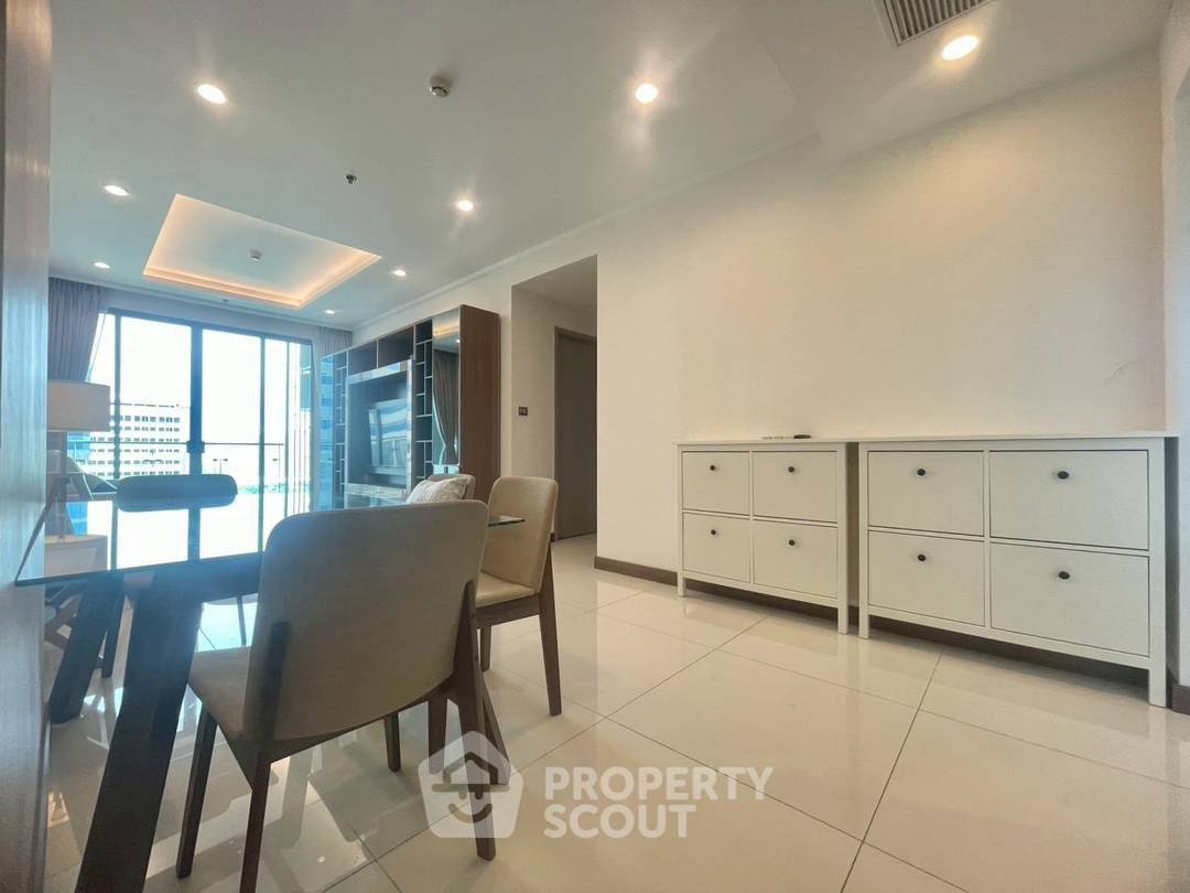 picture 2-BR Condo at Supalai Oriental Sukhumvit 39 near MRT Phetchaburi (ID 2969856) - 10/14