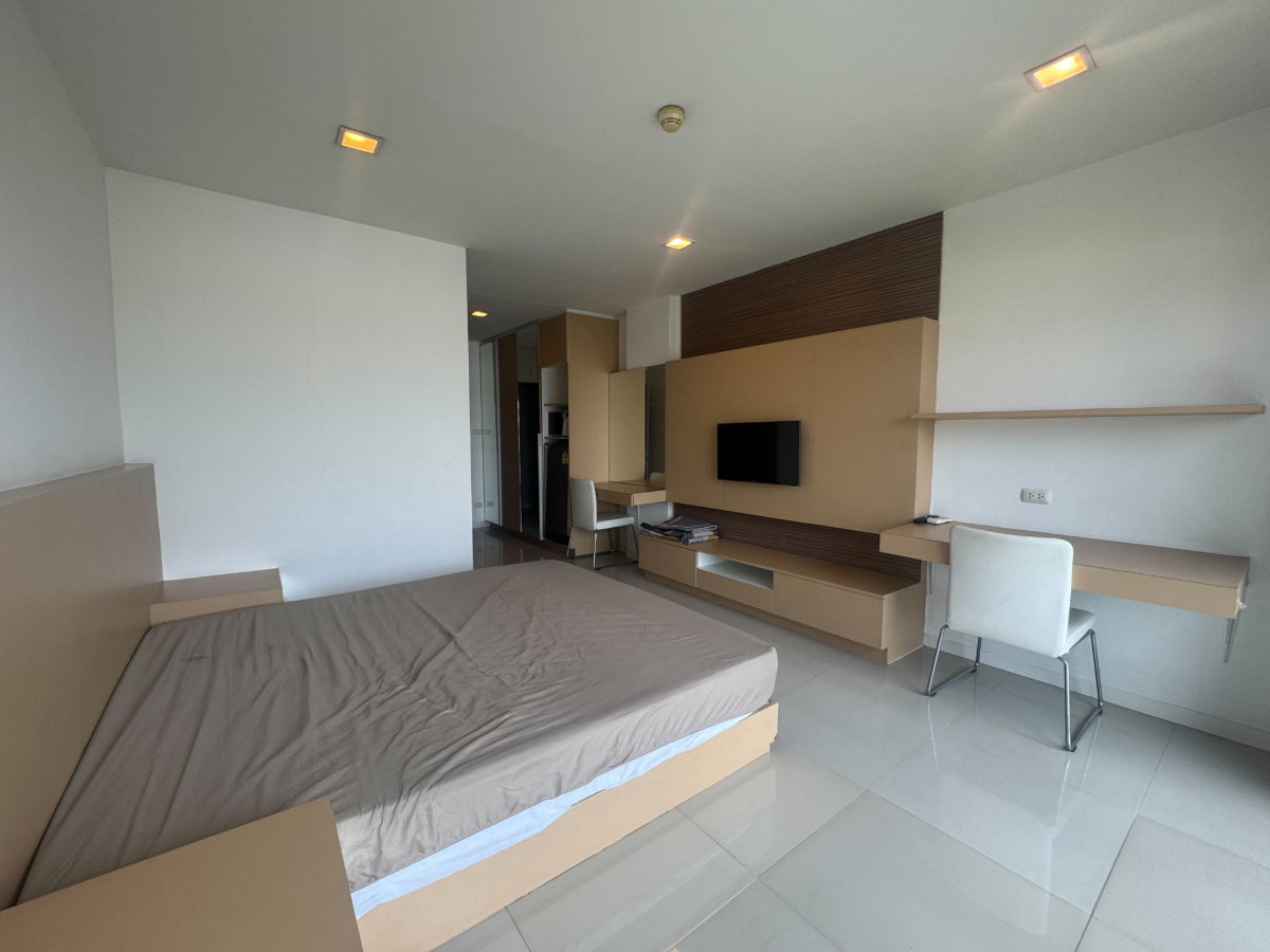 picture Landmark Residence ABAC Bangna  - 3/14