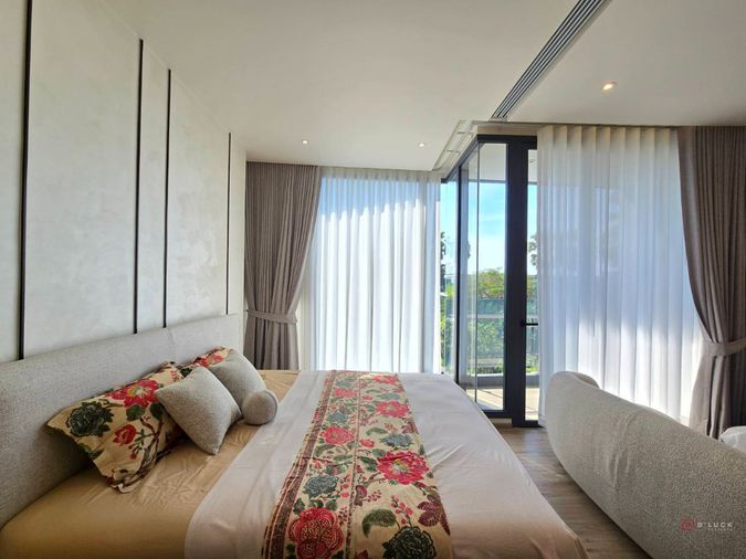 คอนโดสุดหรูให้เช่า  ระดับ โรงแรม 5 ดาว Arom wongamat