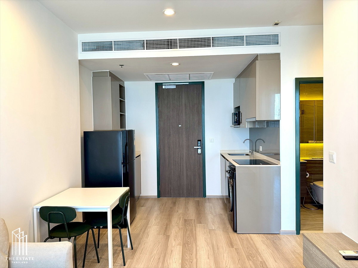รูป For rent Whizdom Essence 2 ห้องนอน เฟอร์ครบพร้อมอยู่ วิวโล่ง @32,000 Baht - รูปที่ 5/16